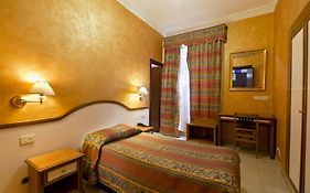 Hotel Lella
